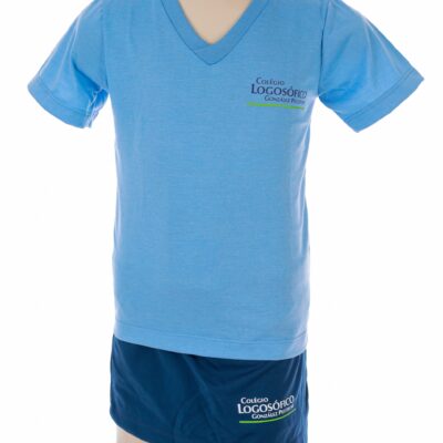 CAMISETA COM MANGA AZUL