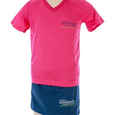 CAMISETA COM MANGA ROSA